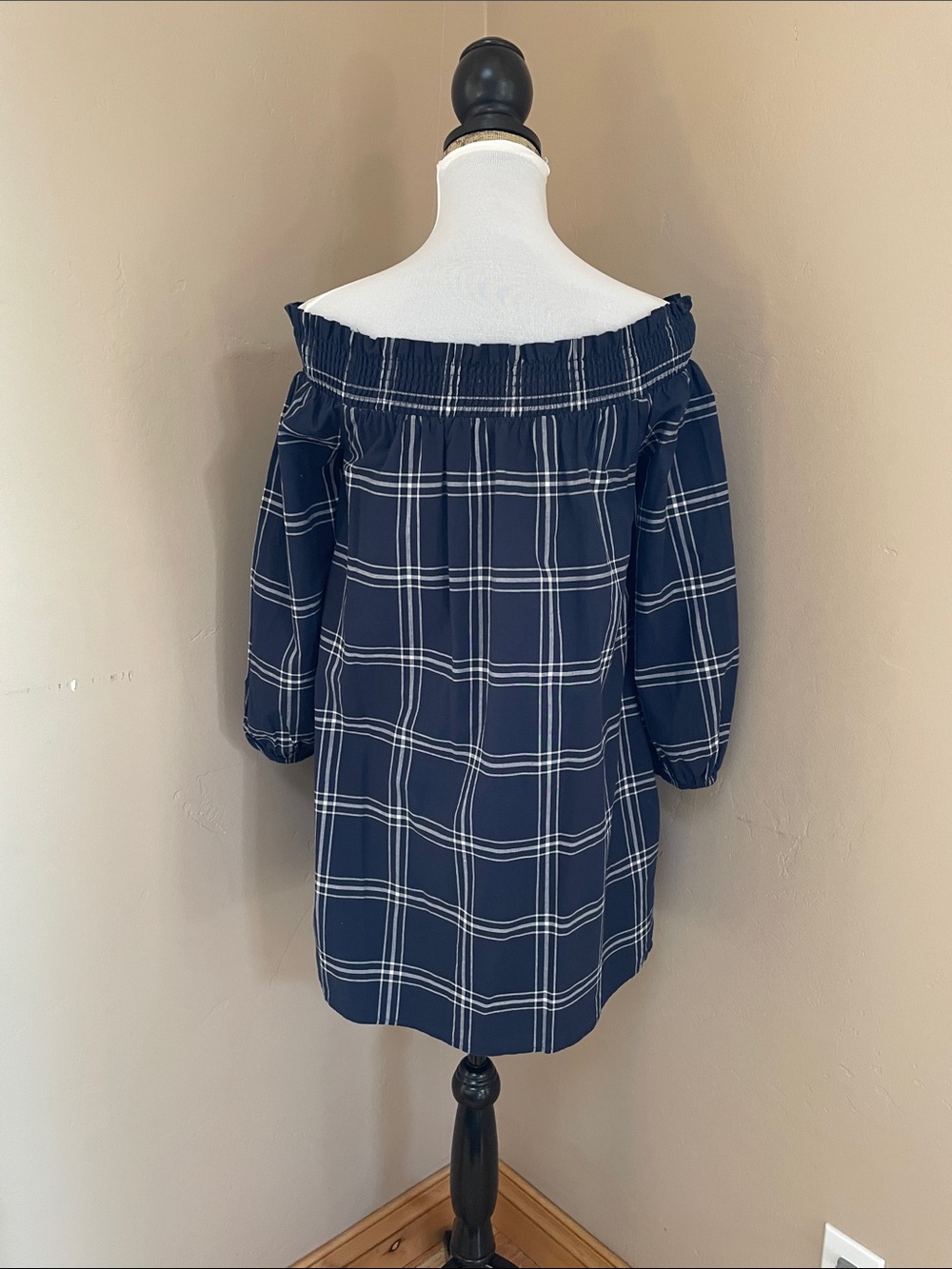 Abercrombie & Fitch Off-Shoulder Navy Plaid Women’s Dress, medium - Picture 3 of 7